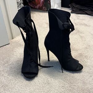 Steve Madden Black Lace-Up Heeled Boots
